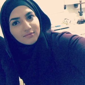 Meet your Posher, Zeinab